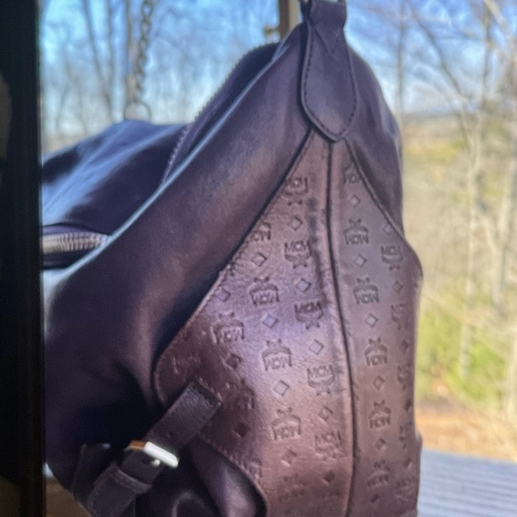 Vintage MCM Plum Leather Hobo Bag RARE with COA - Picture 2 of 7